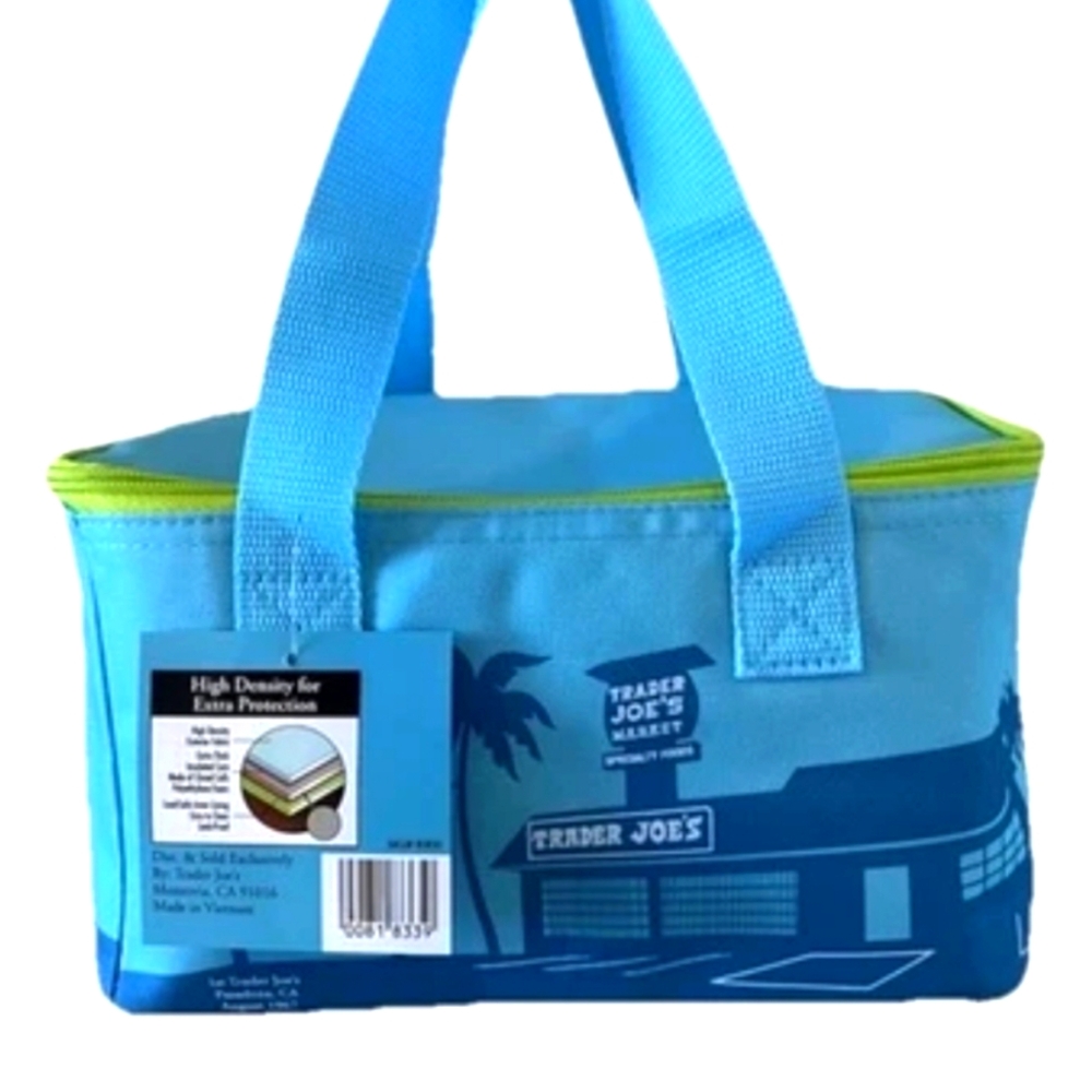 FLASH SALE❗️Giftable Trader Joe's Insulated Bag Blue with Green Trim BNWT